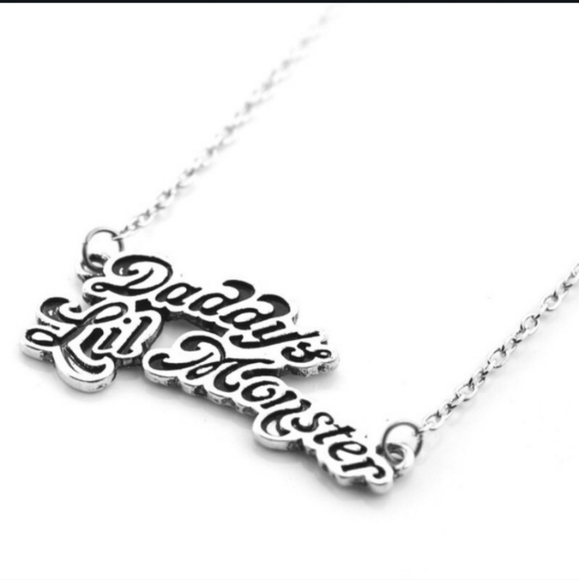 Harley Quinn Suicide Squad Necklace - Picture 6 of 10